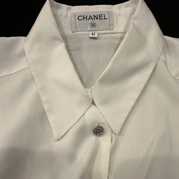 WHITE BUTTON UP CHANEL SHIRT - Picture 3 of 5